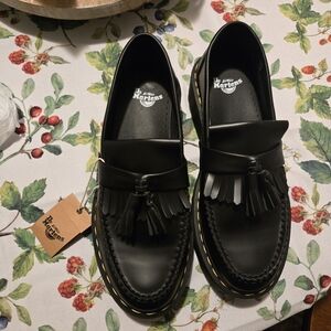 Dr. Martens NWT Adrian Platform Black Smooth Leather Tassel Loafers women size 9